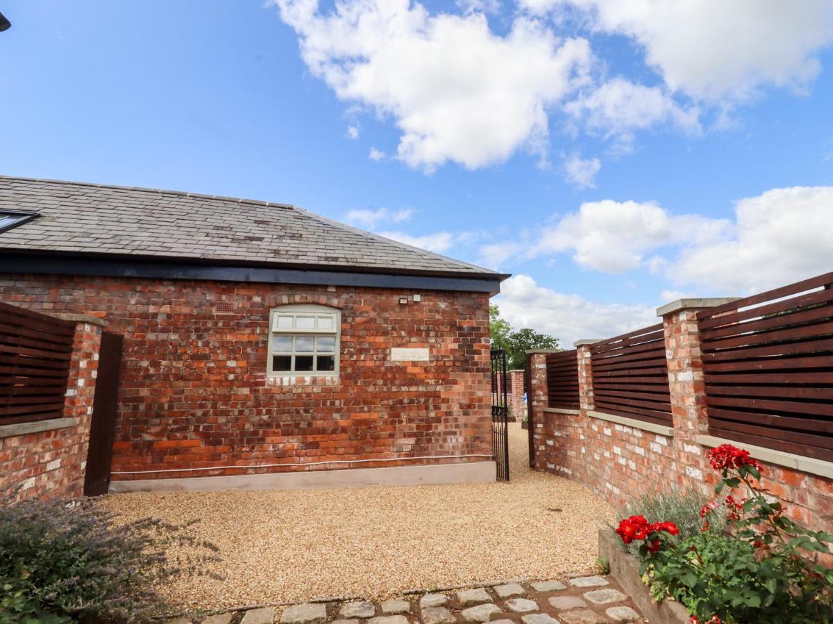 Wren Cottage Sandbach Exterior photo